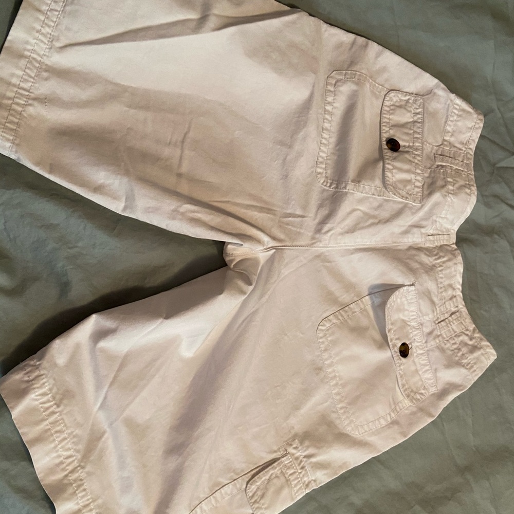 Shorts - Picture 3 of 3
